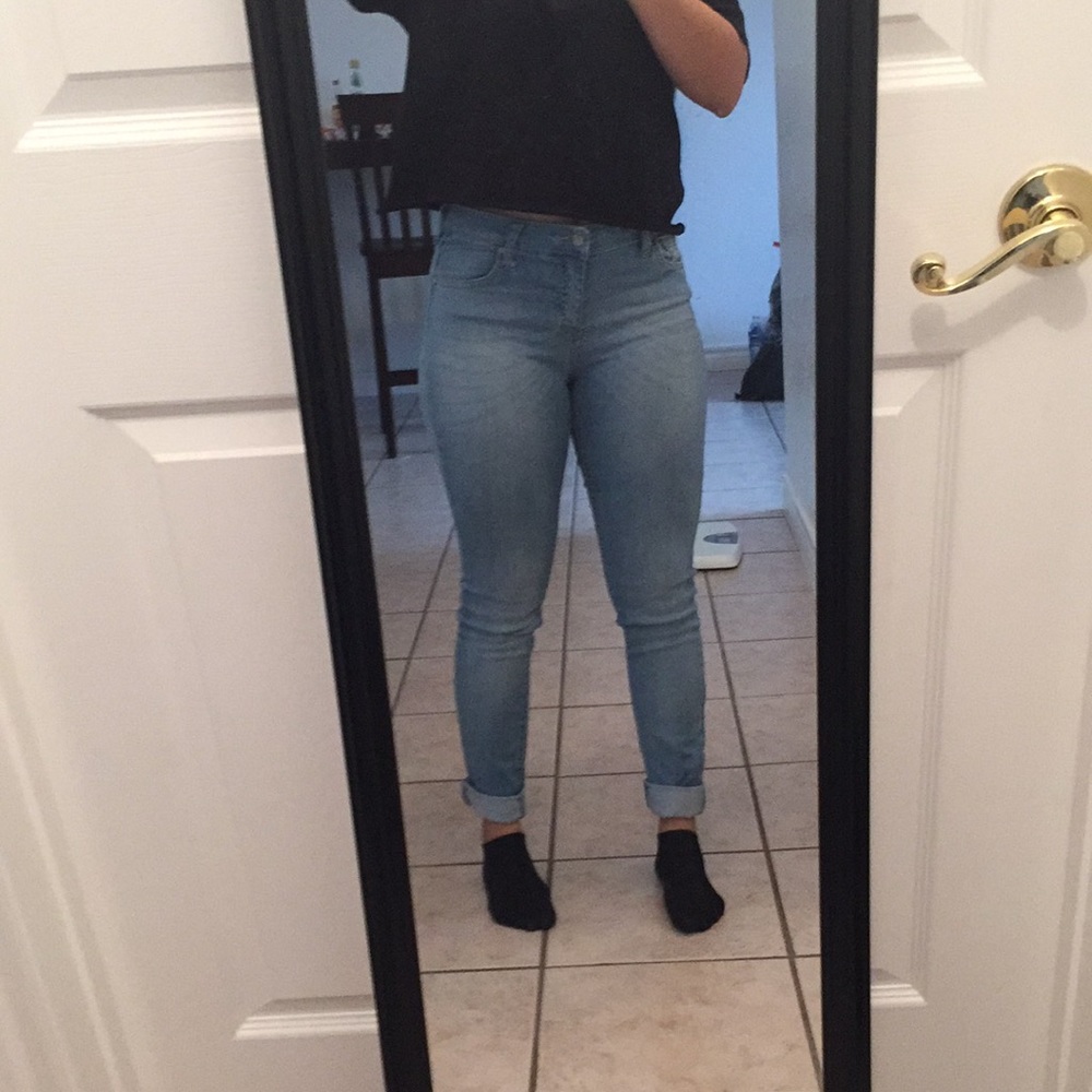 Light skinny jeans